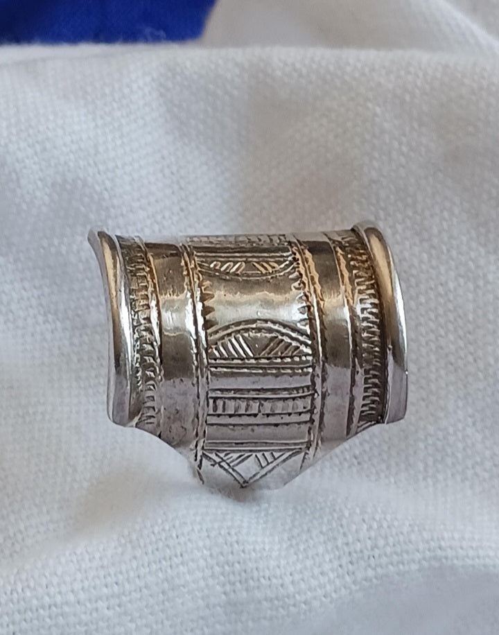 Bague touareg en argent massif