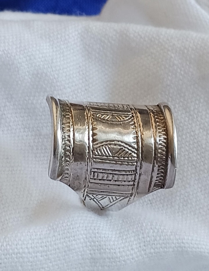 Bague touareg en argent massif