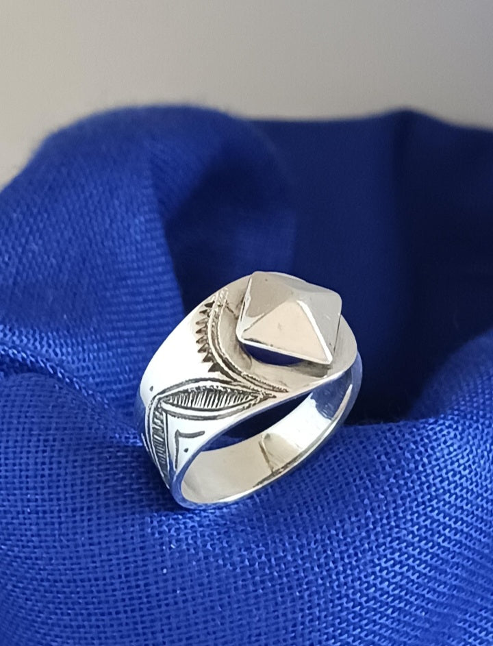 Bague touareg en argent massif