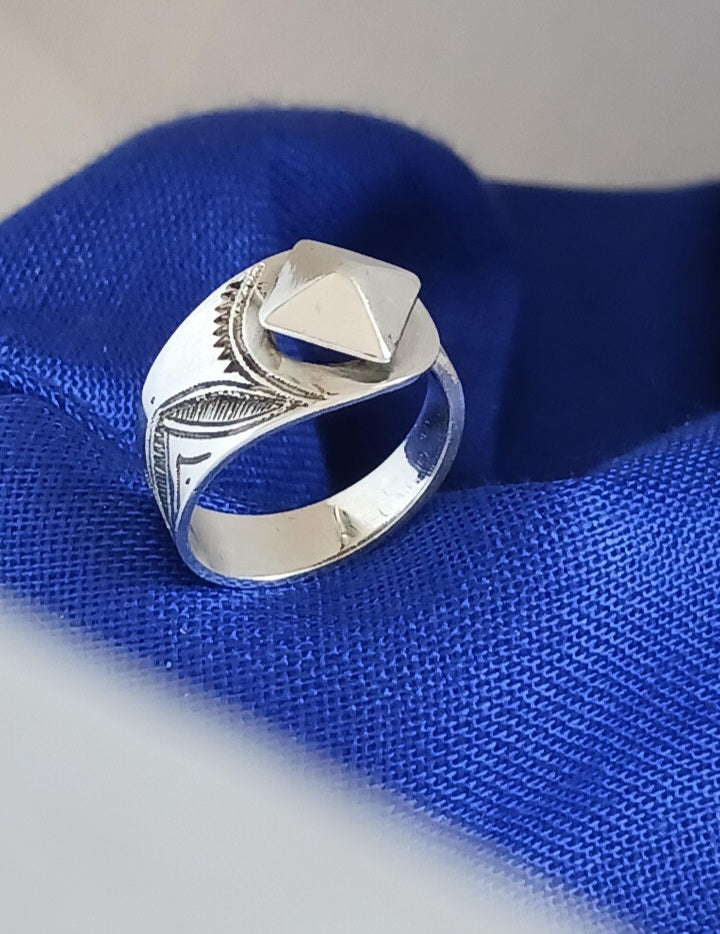 Bague touareg en argent massif