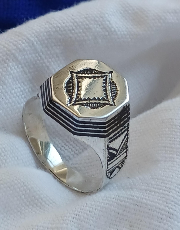 Bague touareg en argent massif