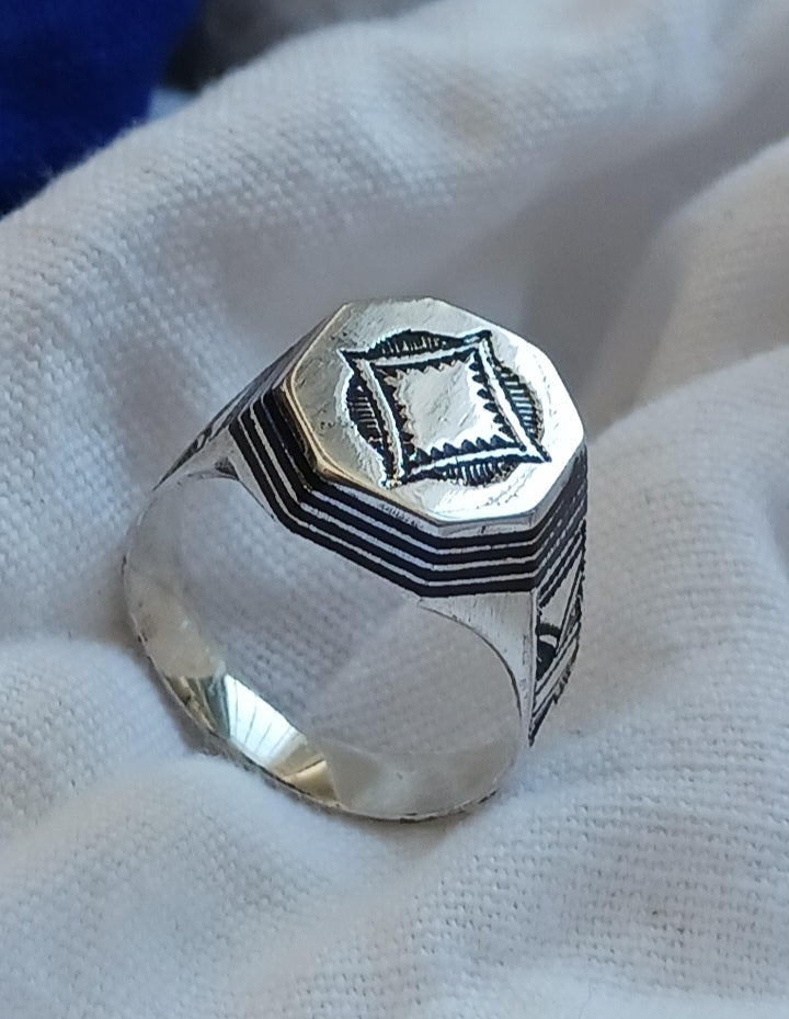 Bague touareg en argent massif