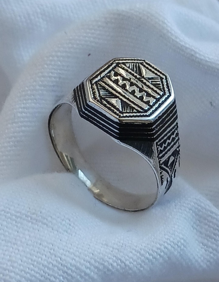Bague touareg en argent massif