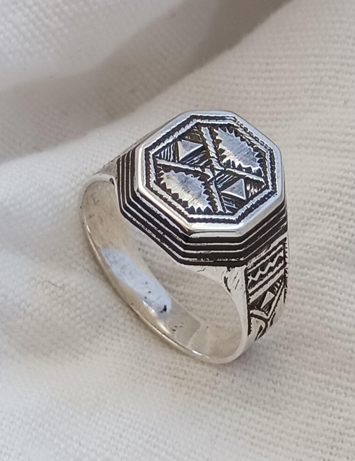 Bague touareg en argent massif