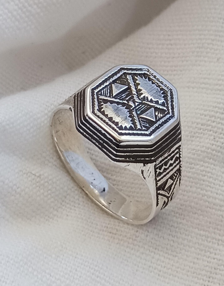 Bague touareg en argent massif