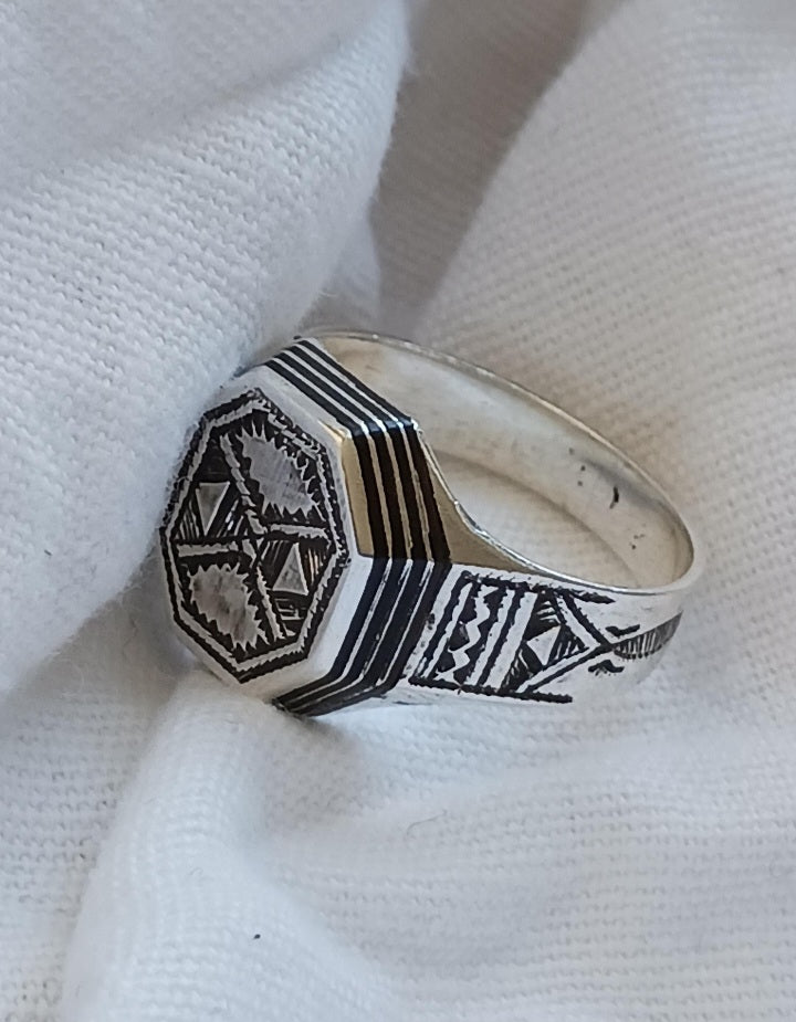 Bague touareg en argent massif