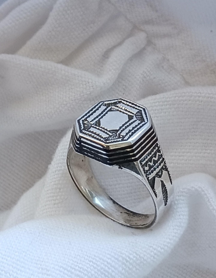 Bague touareg en argent massif