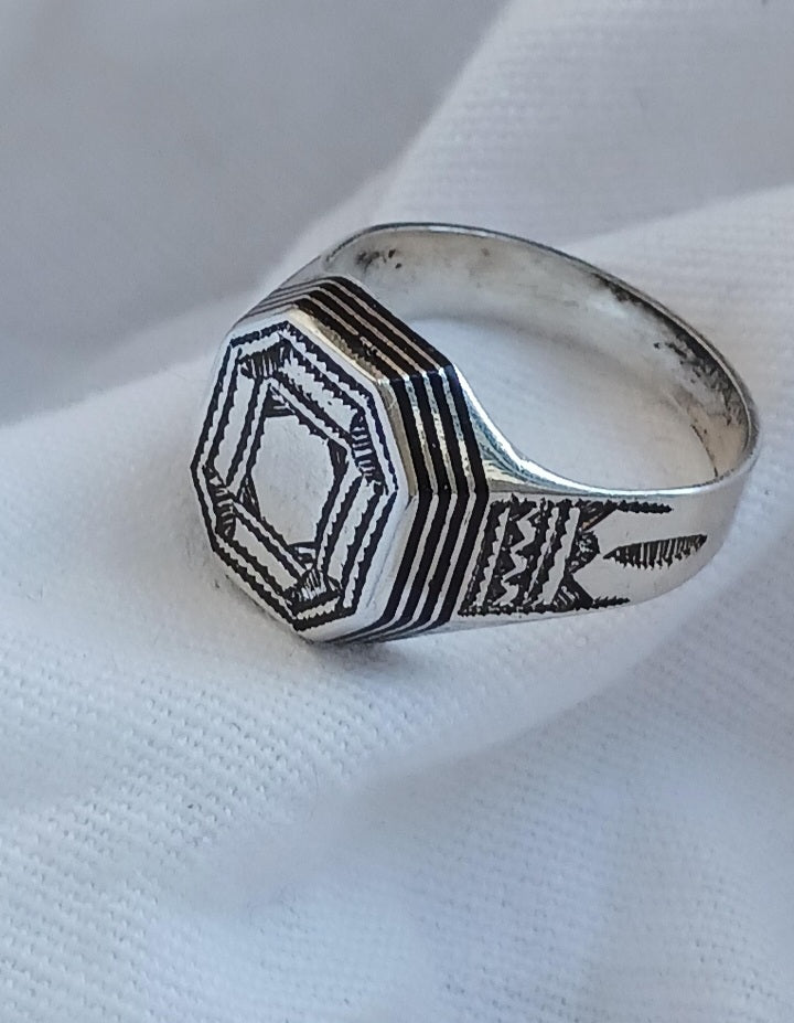 Bague touareg en argent massif