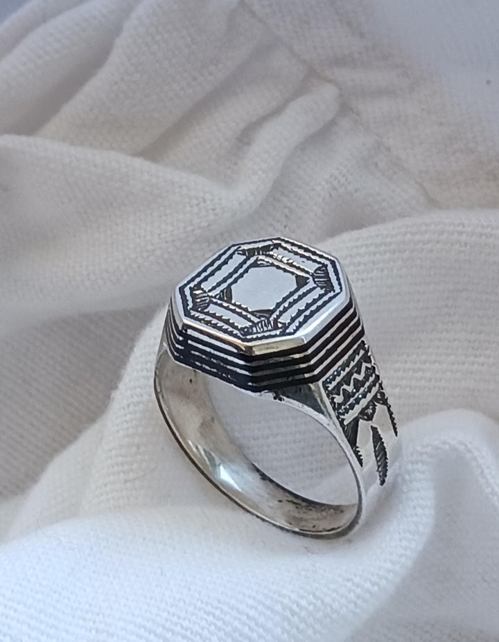 Bague touareg en argent massif