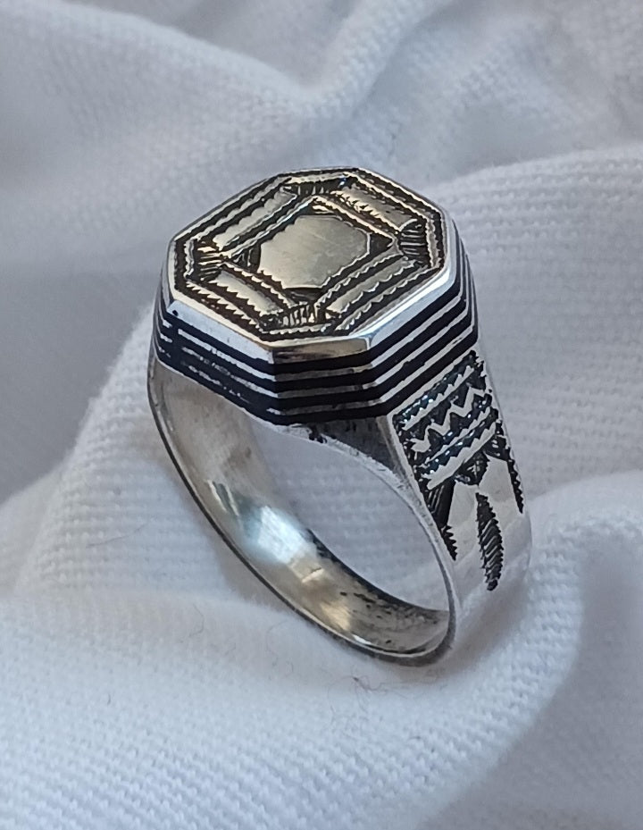 Bague touareg en argent massif