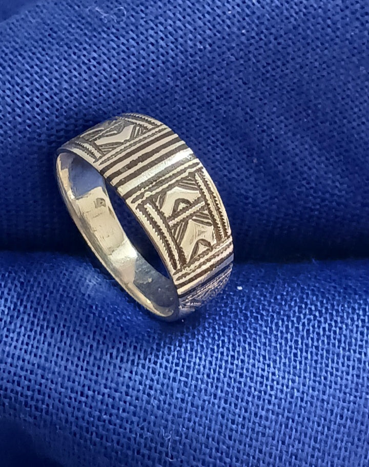 Bague touareg en argent massif