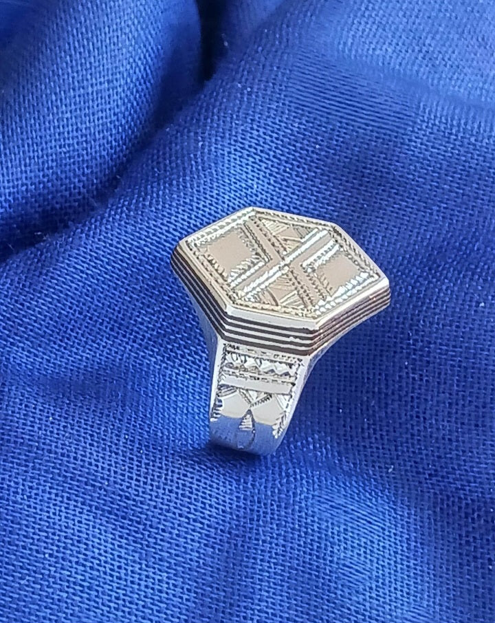 Bague touareg en argent massif