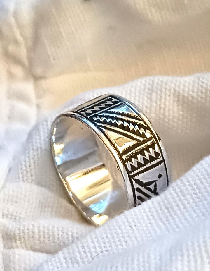 Bague touareg en argent massif