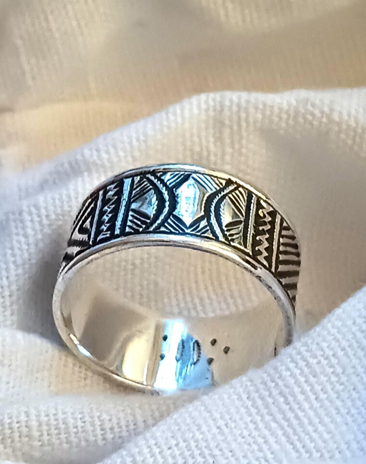 Bague touareg en argent massif