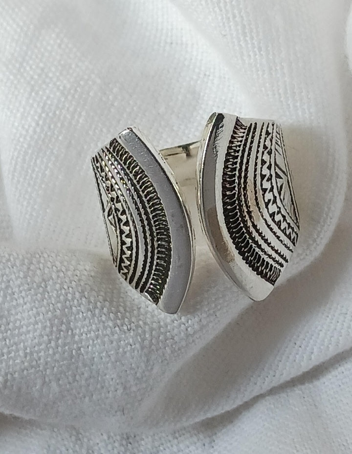 Bague touareg en argent massif