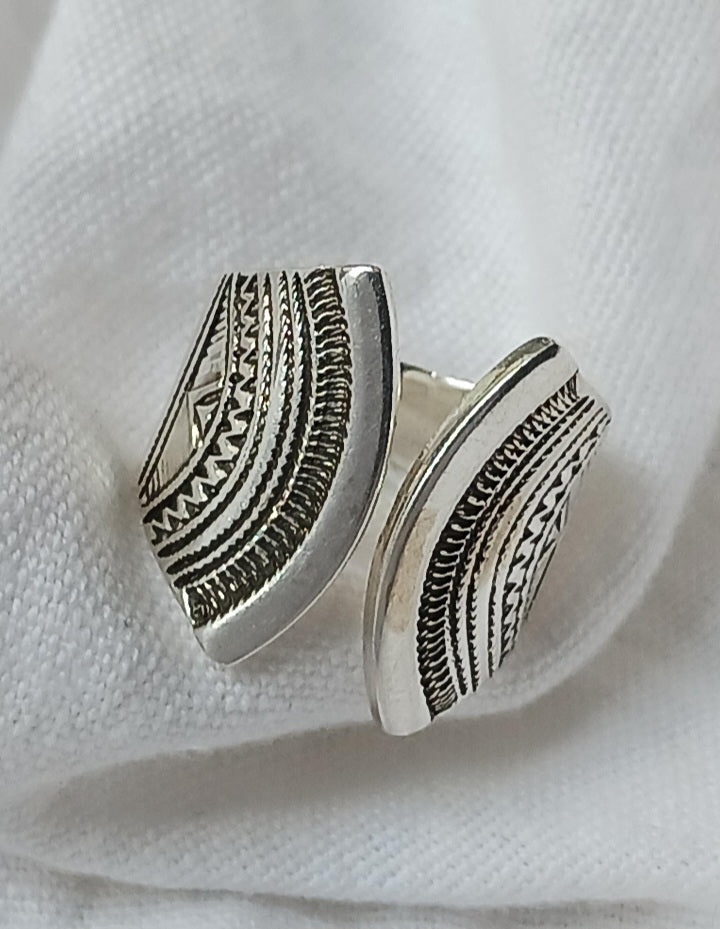 Bague touareg en argent massif