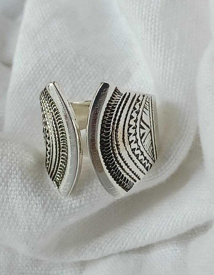 Bague touareg en argent massif