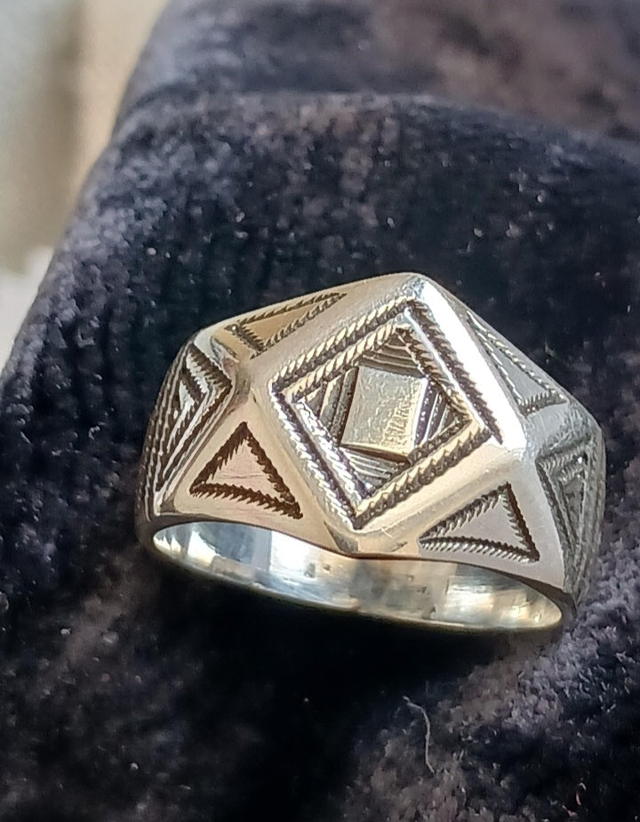 Bague touareg en argent massif