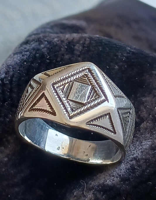 Bague touareg en argent massif