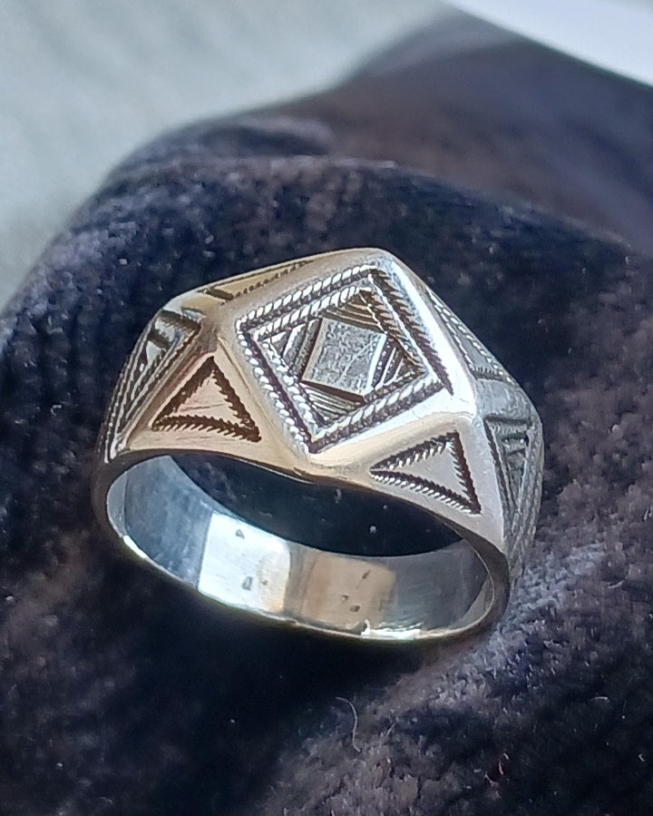 Bague touareg en argent massif