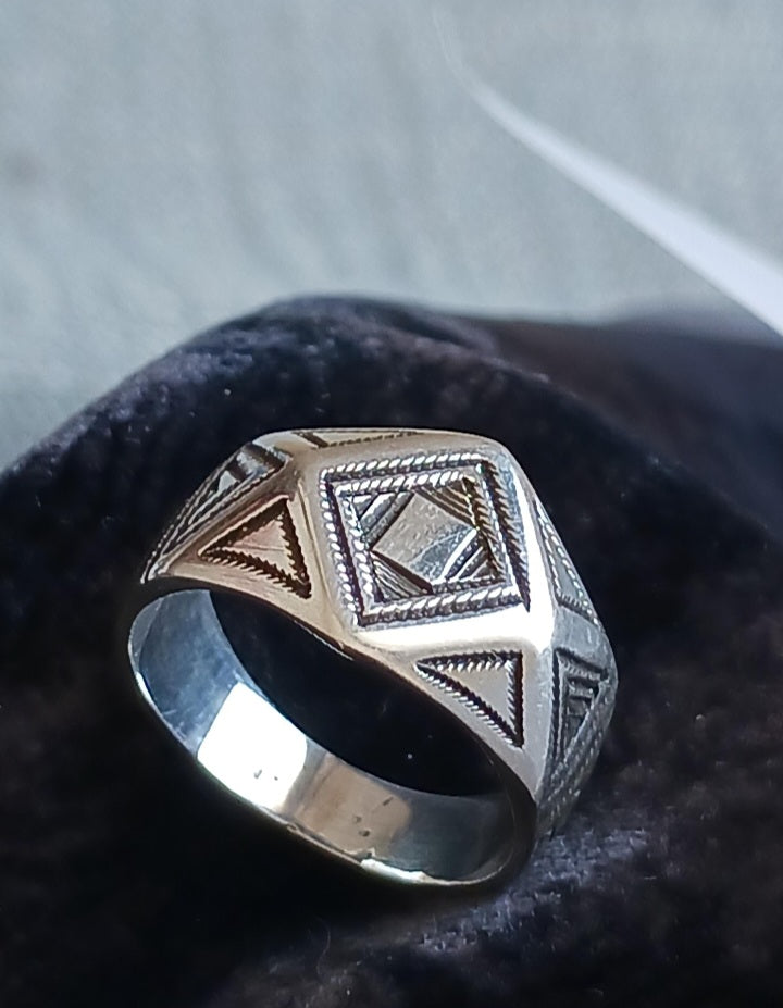 Bague touareg en argent massif