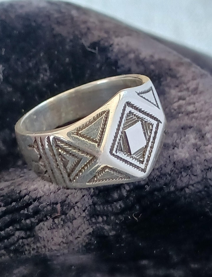 Bague touareg en argent massif