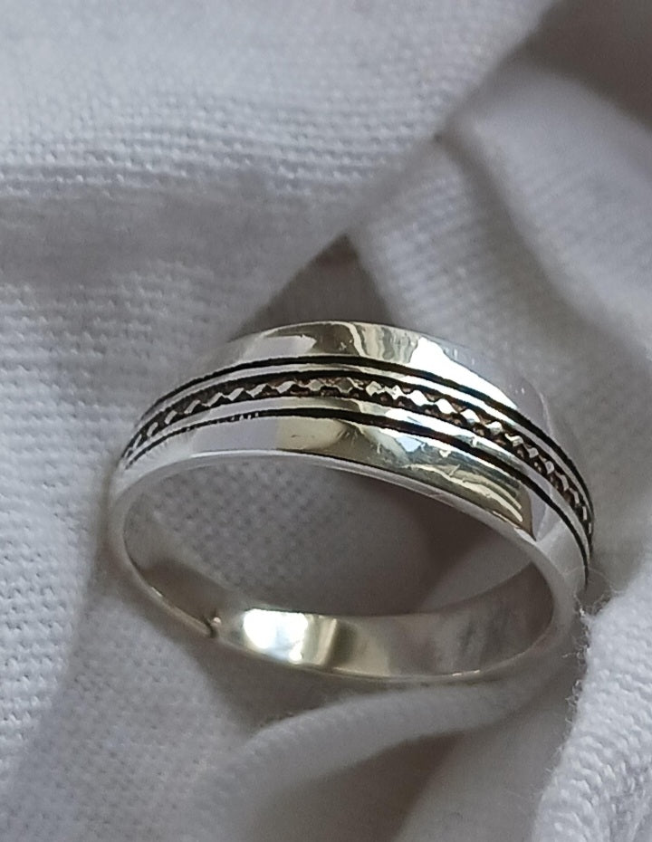 Bague touareg en argent massif