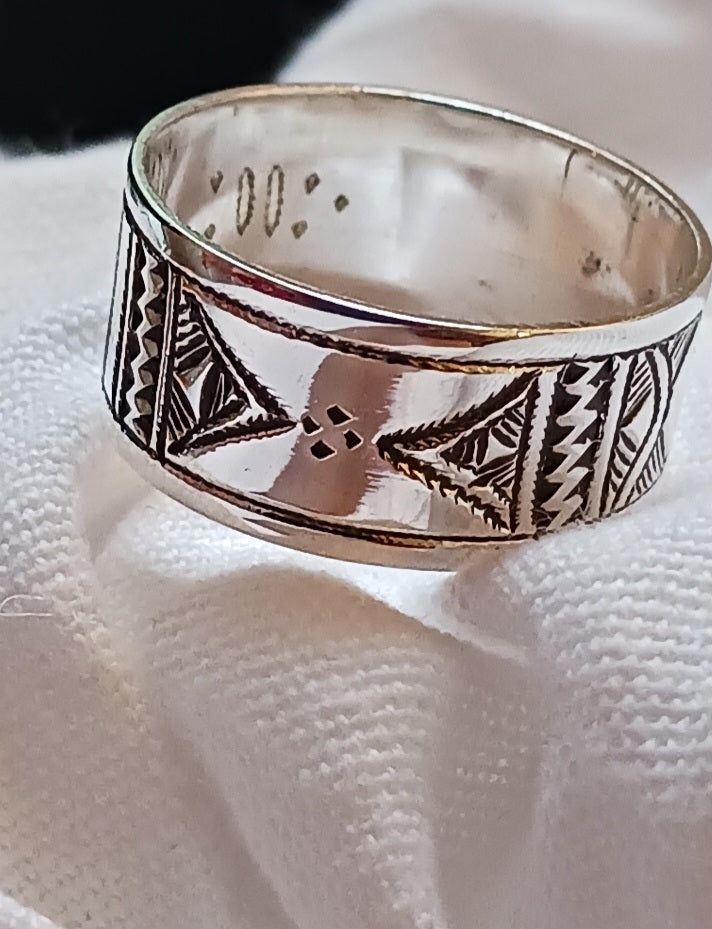 Bague touareg en argent massif