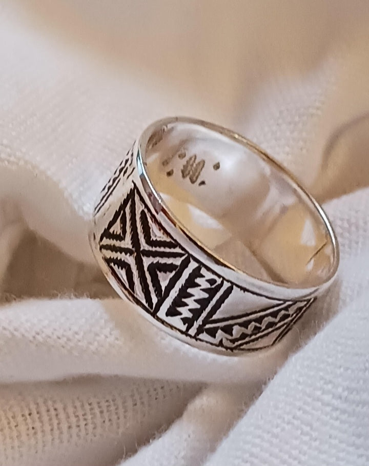Bague touareg en argent massif