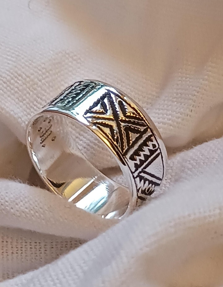 Bague touareg en argent massif