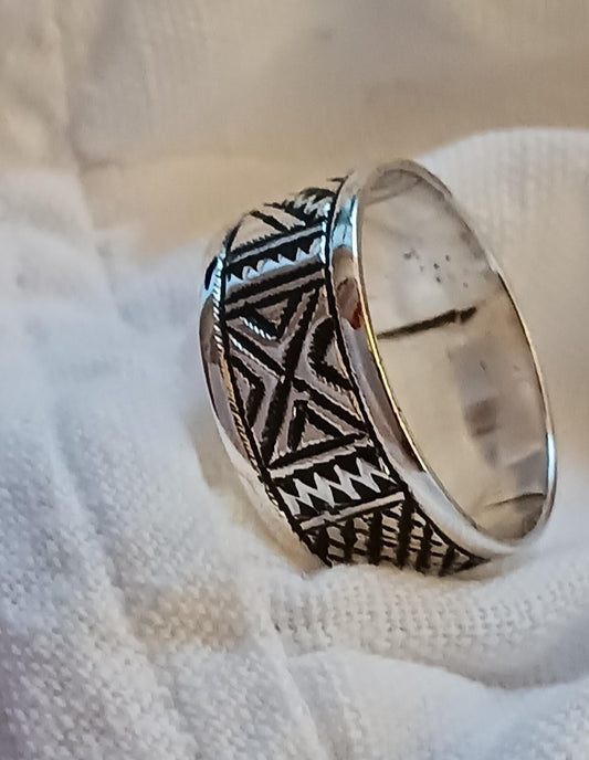 Bague touareg en argent massif