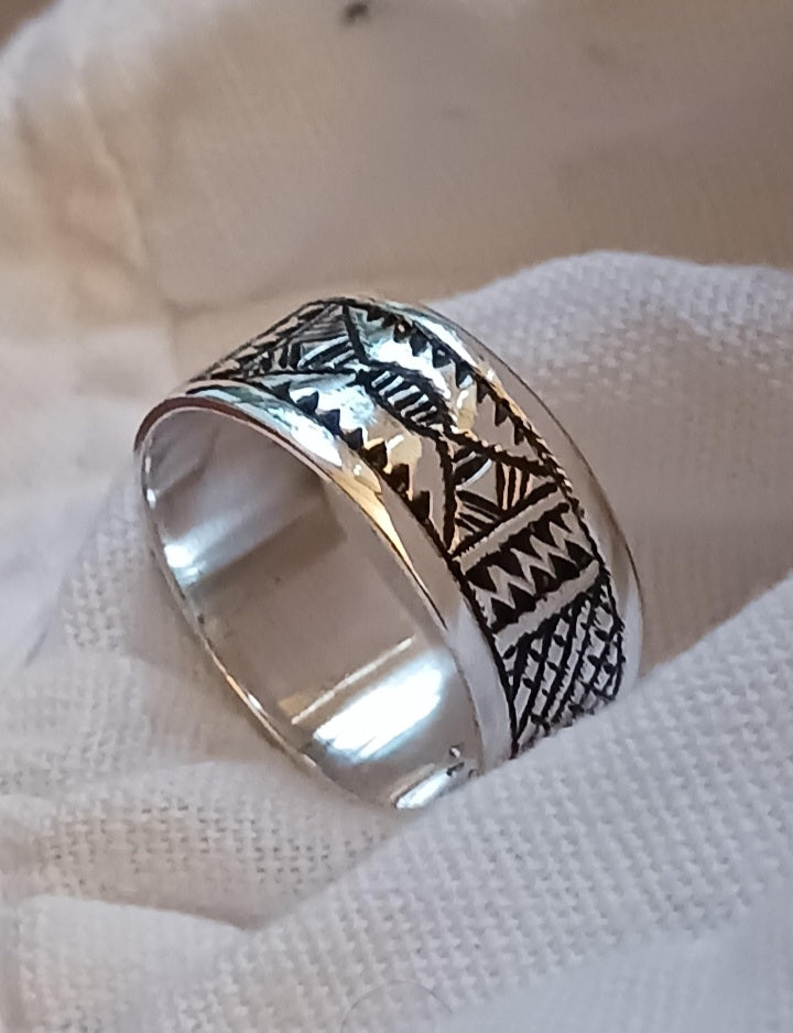 Bague touareg en argent massif