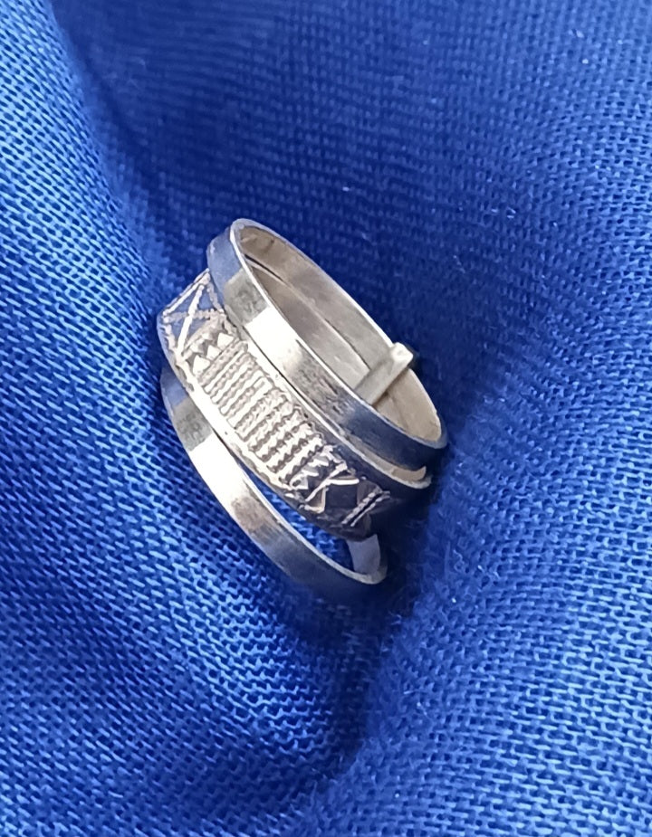 Bague touareg en argent massif