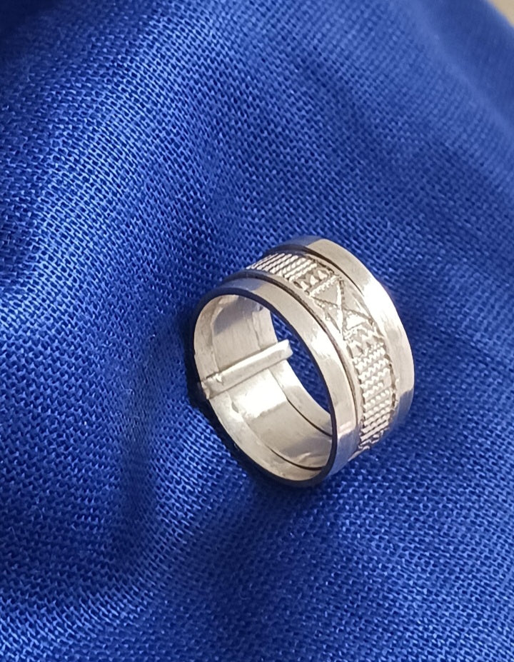 Bague touareg en argent massif
