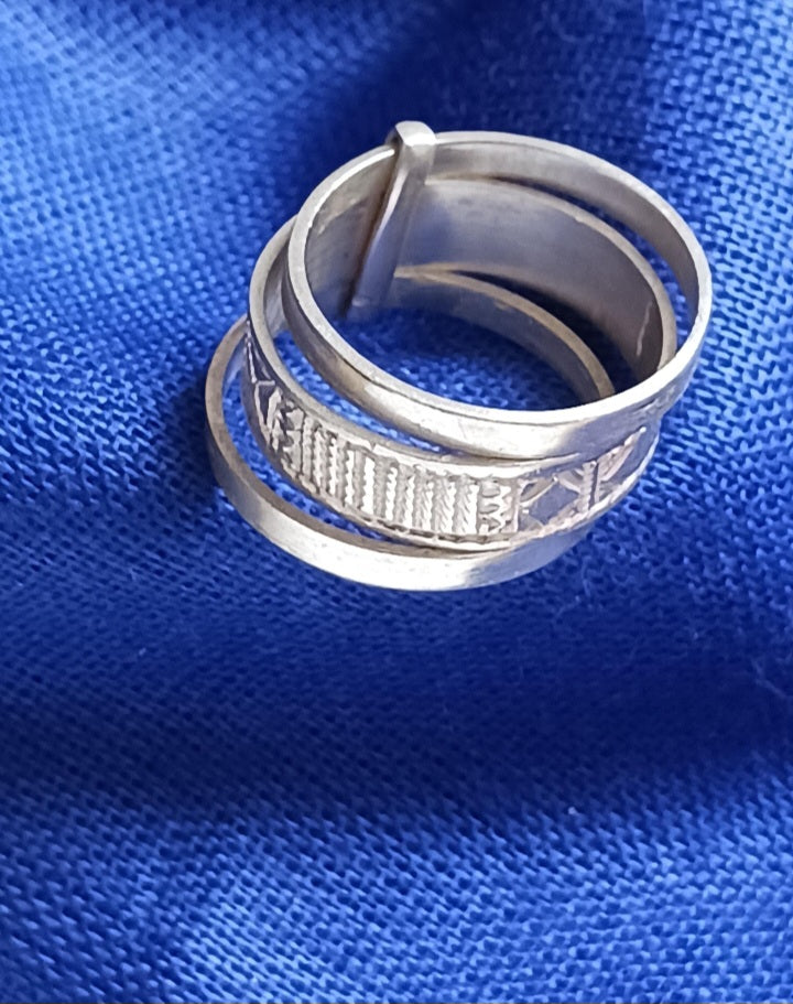 Bague touareg en argent massif