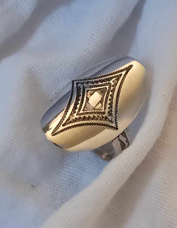 Bague touareg en argent massif