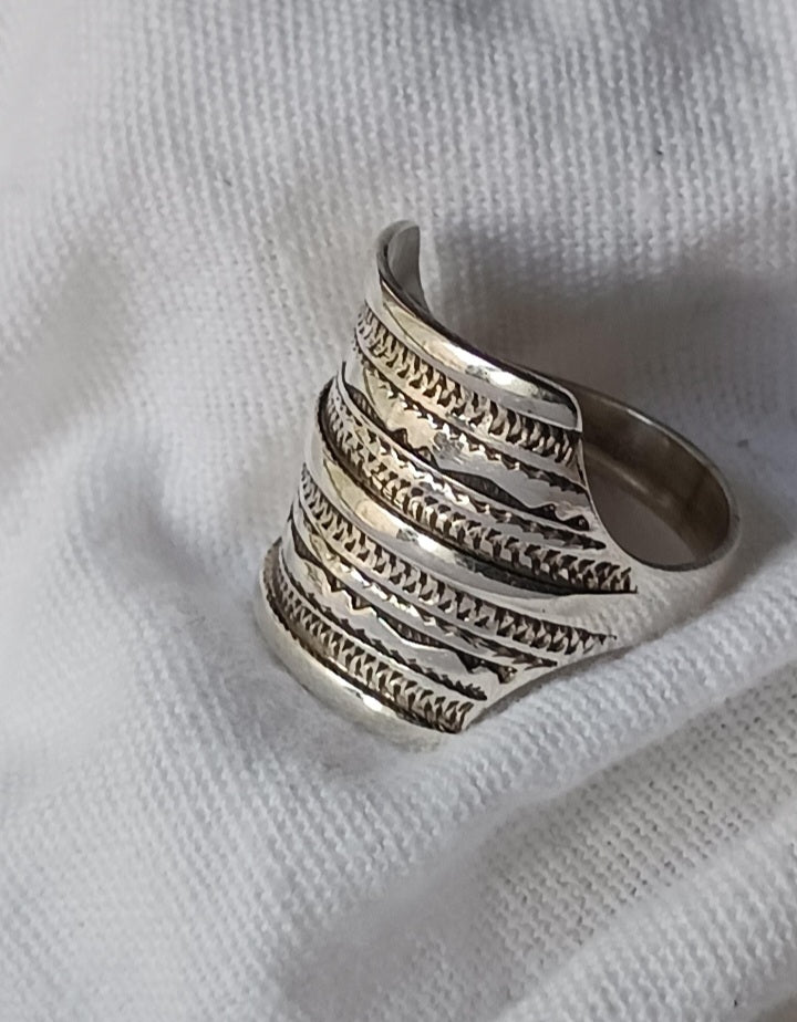 Bague touareg en argent massif