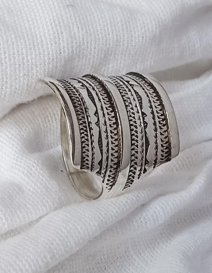 Bague touareg en argent massif