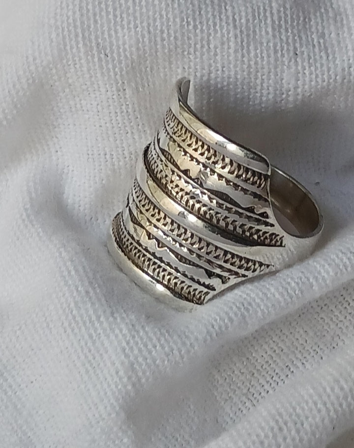 Bague touareg en argent massif