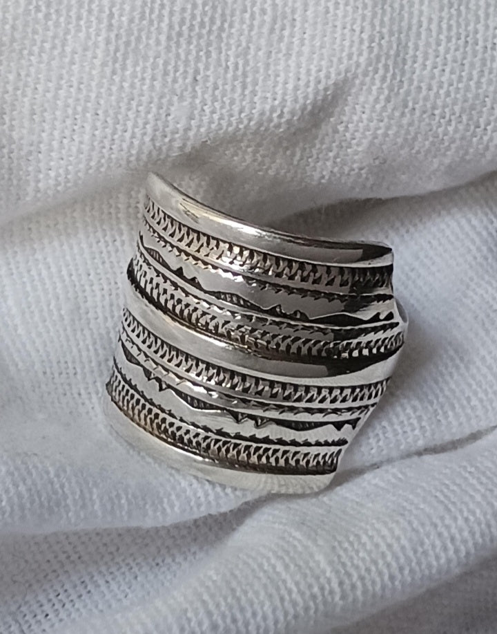 Bague touareg en argent massif