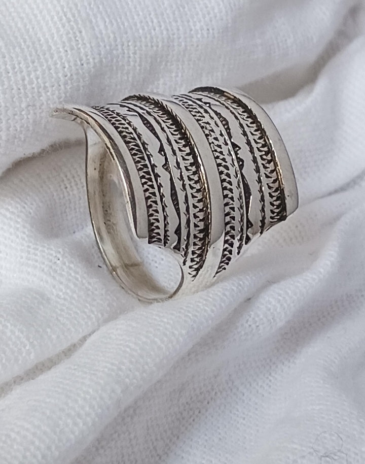 Bague touareg en argent massif