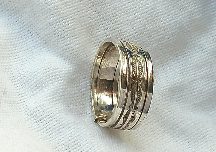 Bague touareg en argent massif