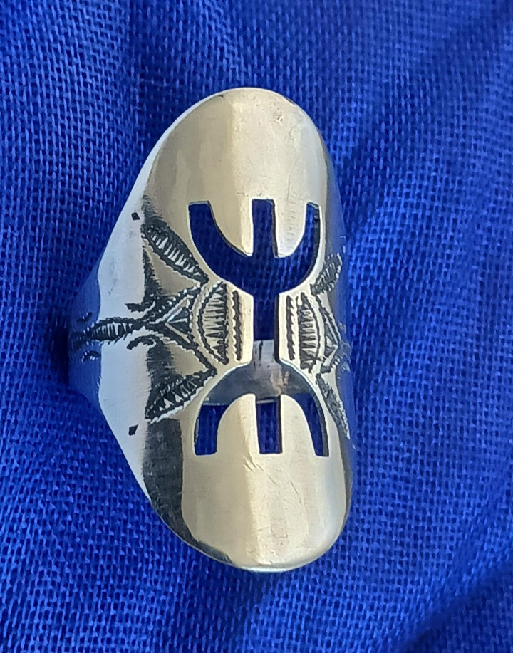 Bague touareg en argent massif