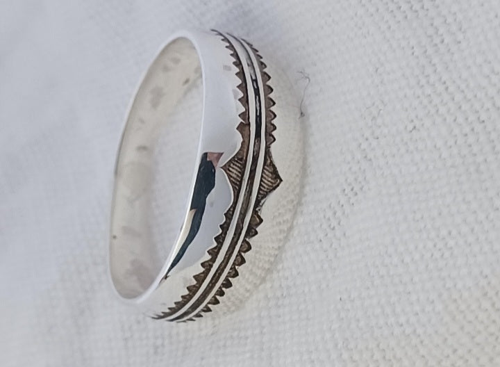 Bague touareg en argent massif