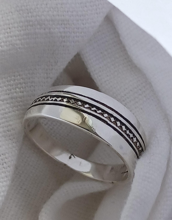 Bague touareg en argent massif