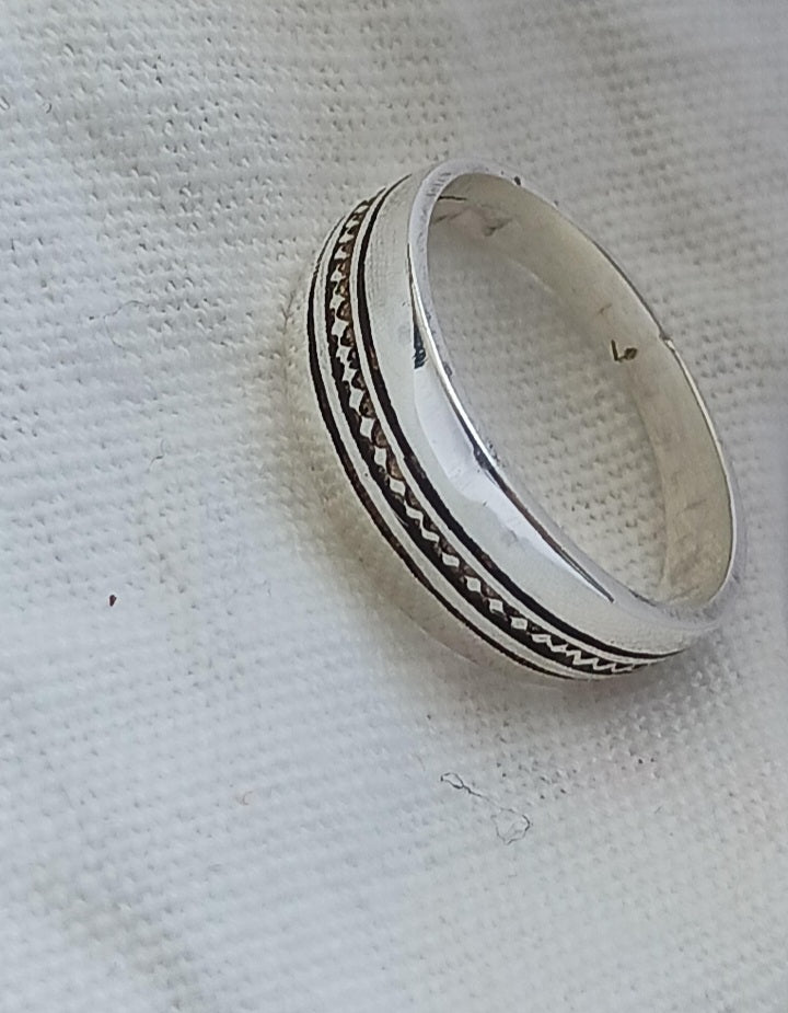 Bague touareg en argent massif
