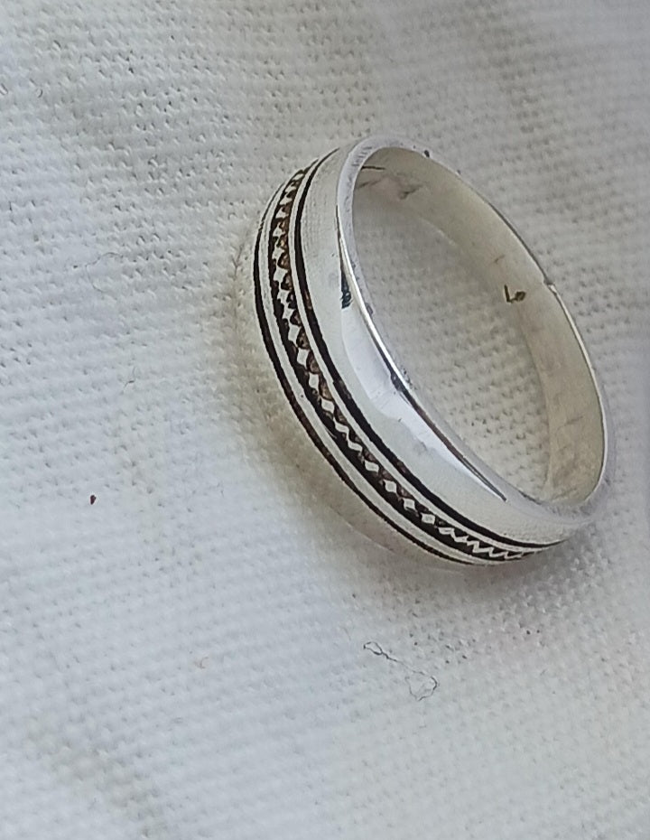 Bague touareg en argent massif