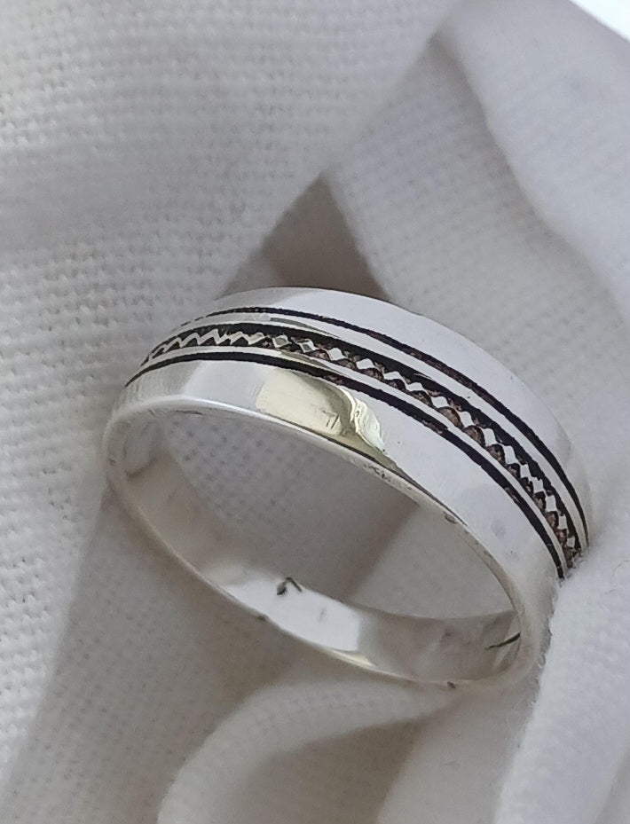 Bague touareg en argent massif