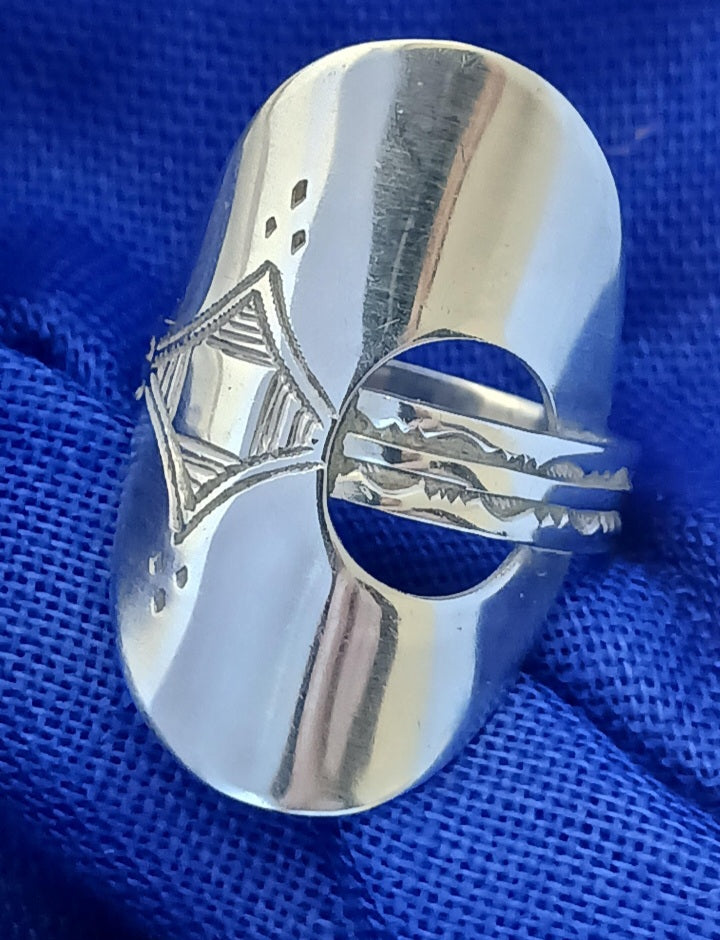 Bague touareg en argent massif