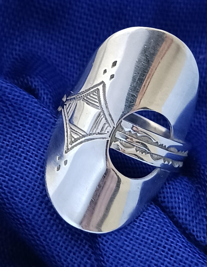 Bague touareg en argent massif